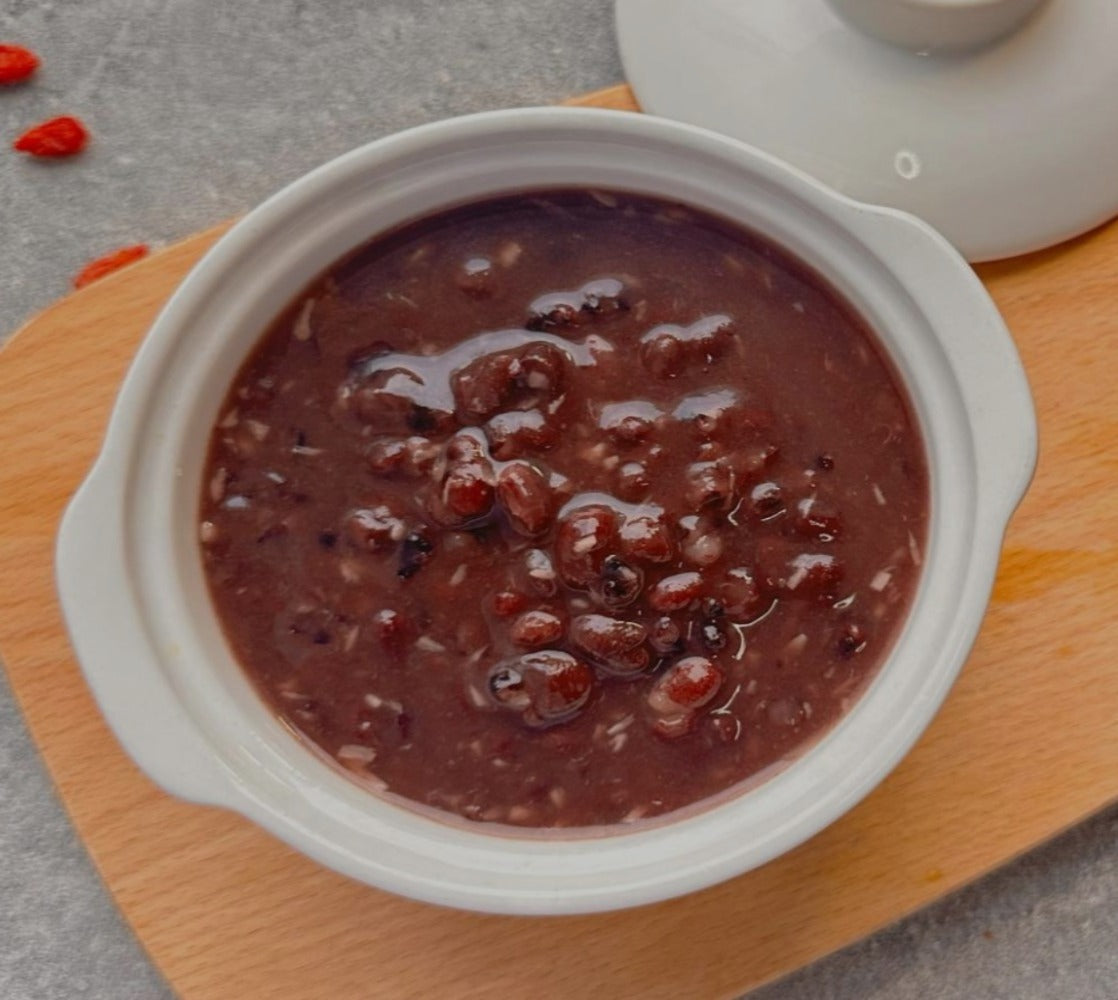Black Glutinous Rice and Red Bean Coconut Dessert Soup freshly prepared for healthy dessert delivery in Toronto and the GTA