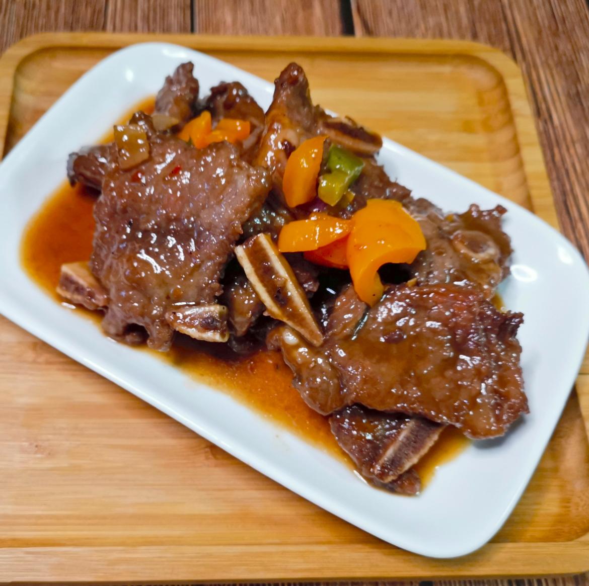Korean BBQ Beef Short Ribs prepared fresh for healthy family meal delivery in Toronto and the GTA | Healthy7 Meals