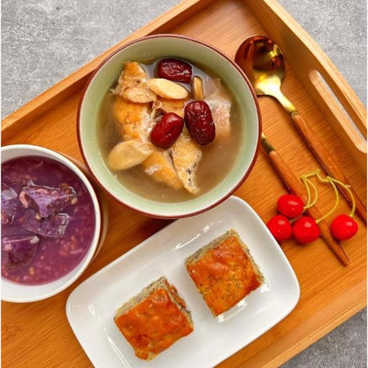 Breakfast and snack options included in Healthy7 pregnancy loss recovery meals